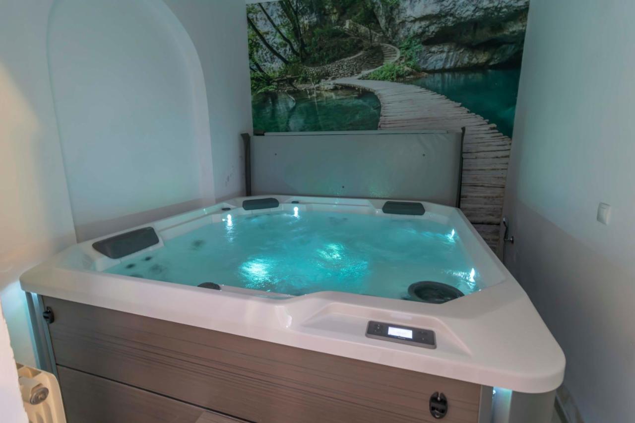 House -Rooftop&Jacuzzi -StayinSevilla Exterior foto